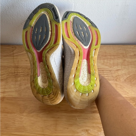 Adidas UltraBoost 21 Ice Purple - Picture 5 of 5